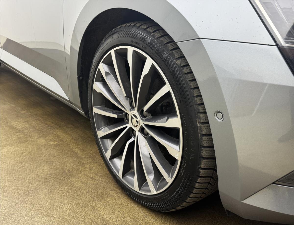 Škoda Superb Kombi 2,0 l 140 kw