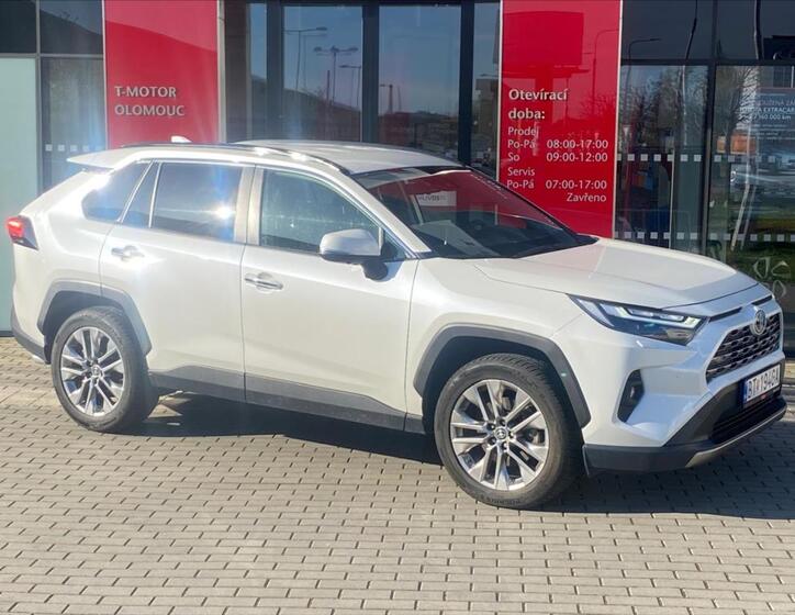 Toyota RAV4 2