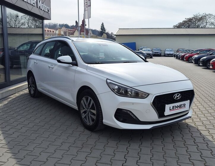 Hyundai i30 Kombi 1,6 l 85 kw