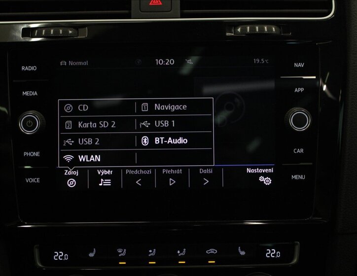 Volkswagen Golf Kombi 2,0 l 221 kw