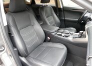 Lexus NX 300h SUV / Terénní 2,5 l 114 kw