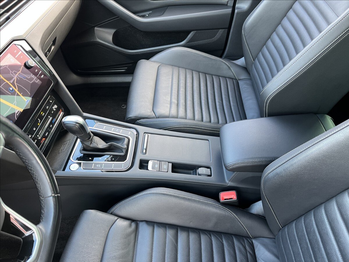 Volkswagen Passat Kombi 2,0 l 110 kw