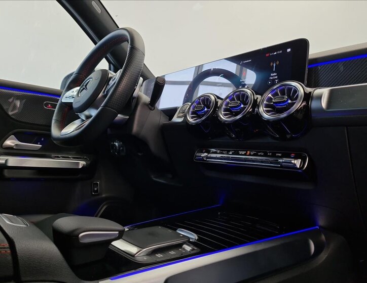 Mercedes-Benz GLB SUV 1,3 l 120 kw