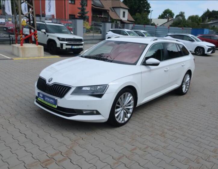 Škoda Superb 3