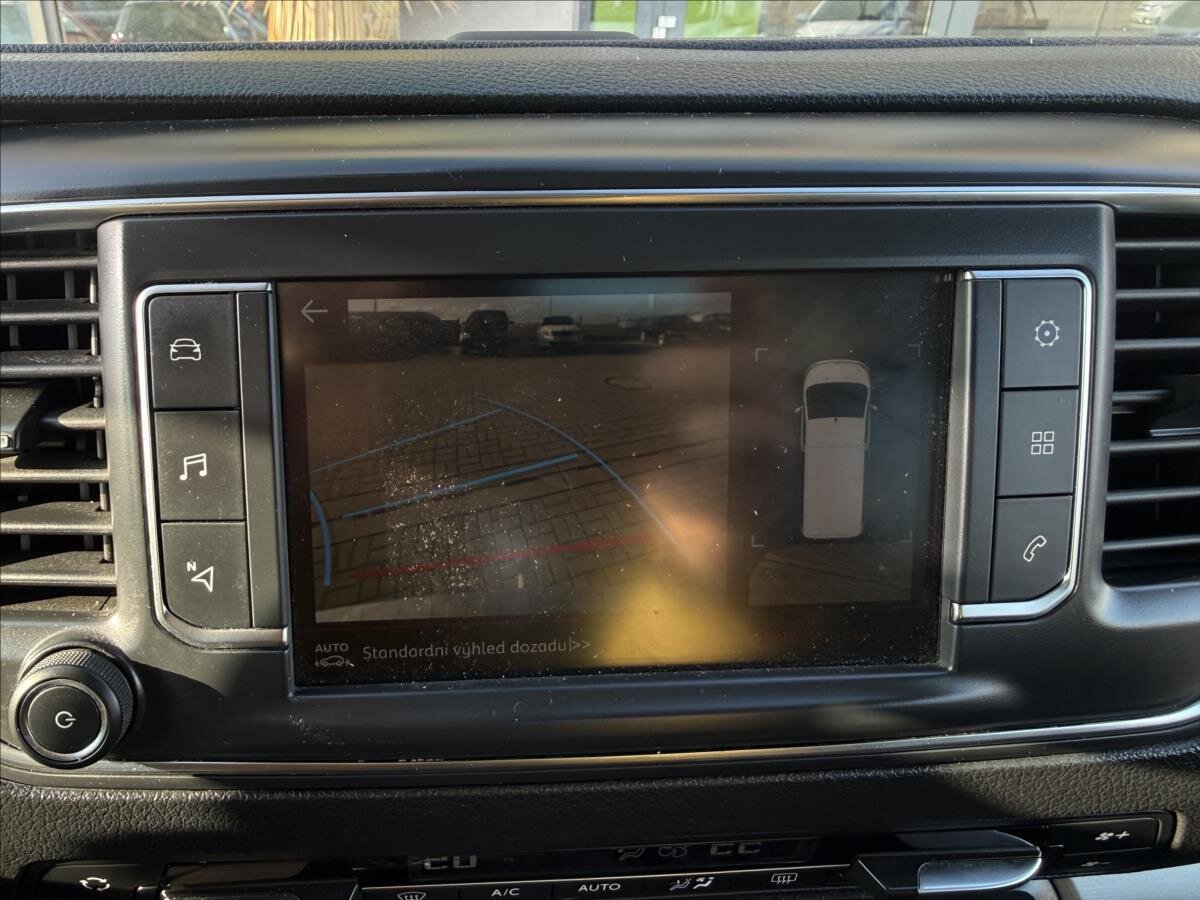 Citroën SpaceTourer MPV 2,0 l 130 kw