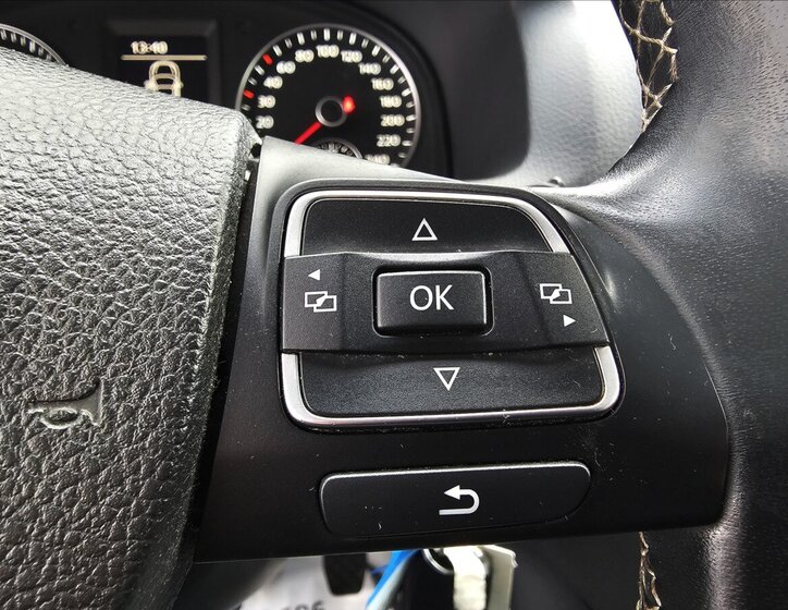 Volkswagen Touran 17