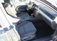 Volkswagen Passat Kombi 1,5 l 110 kw