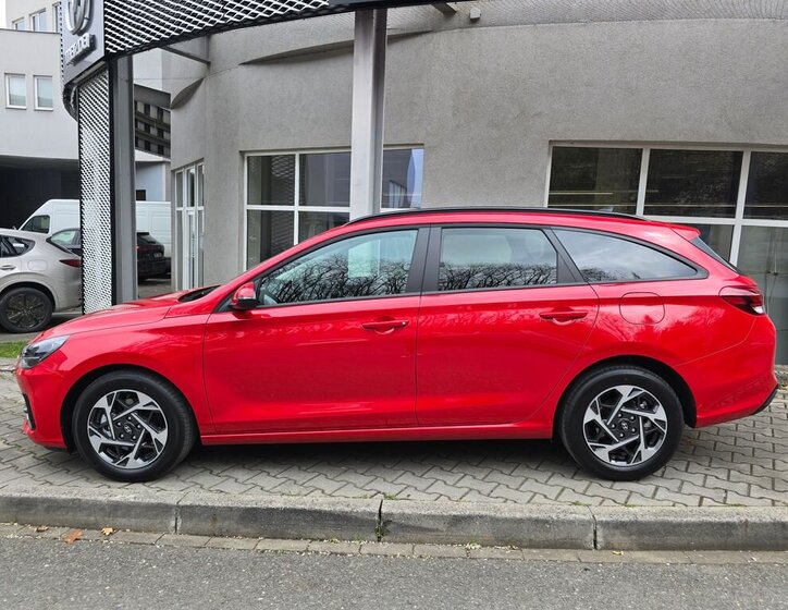 Hyundai i30 Kombi 1,6 l 110 kw