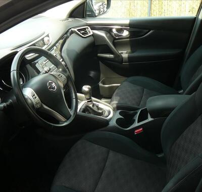 Nissan Qashqai 8