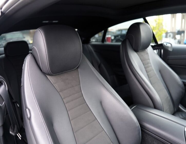 Mercedes-Benz Třídy E 27