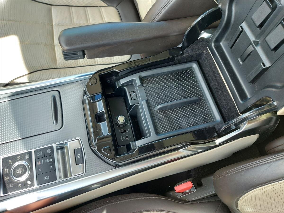 Land Rover Range Rover Sport SUV / Terénní 5,0 l 375 kw