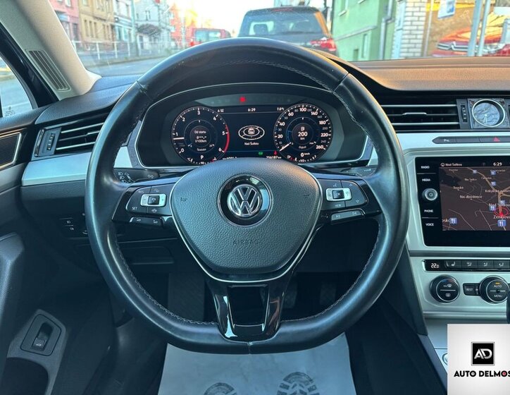 Volkswagen Passat Kombi 2,0 l 110 kw