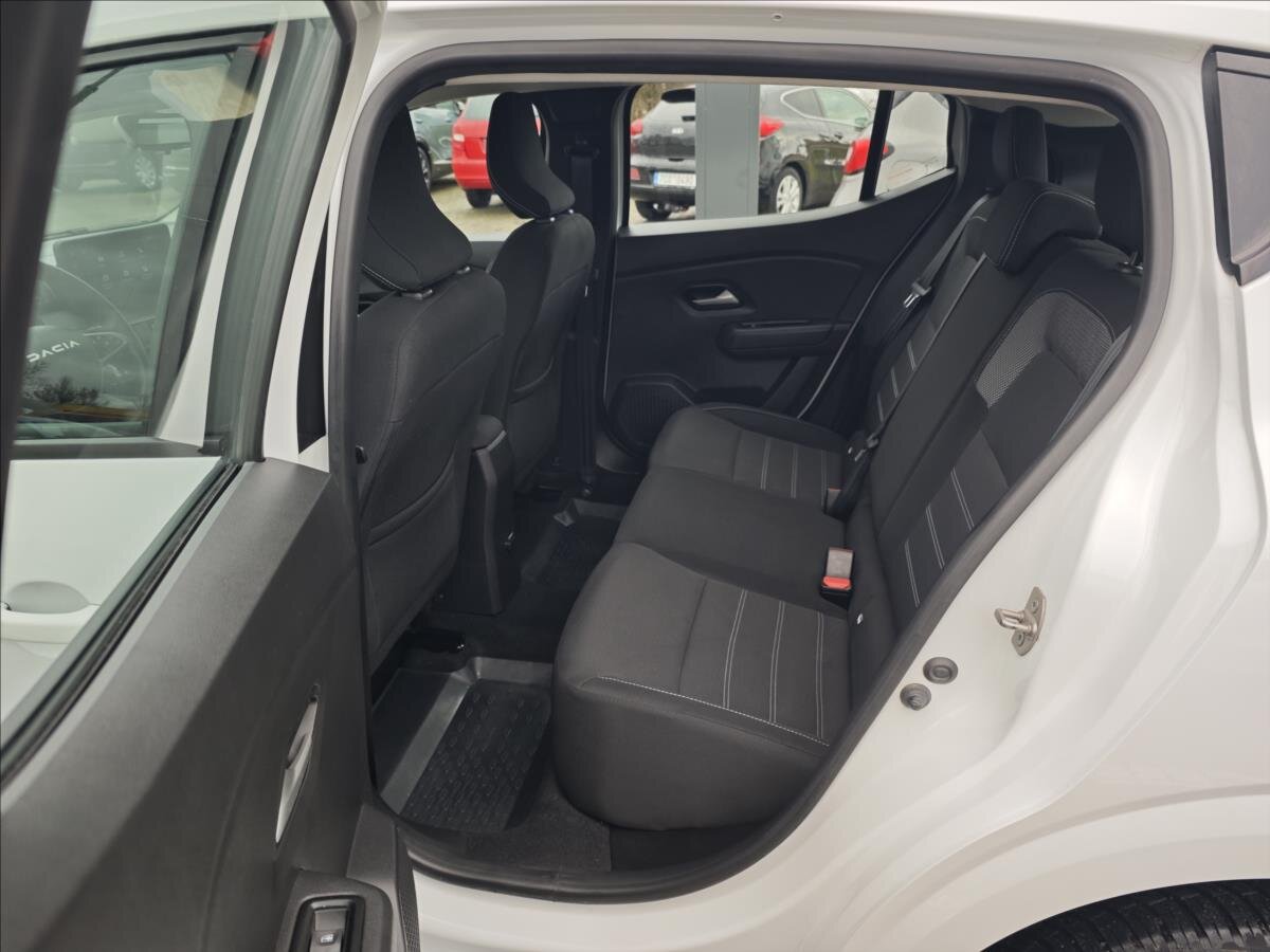 Dacia Sandero Hatchback 999,0 67 kw