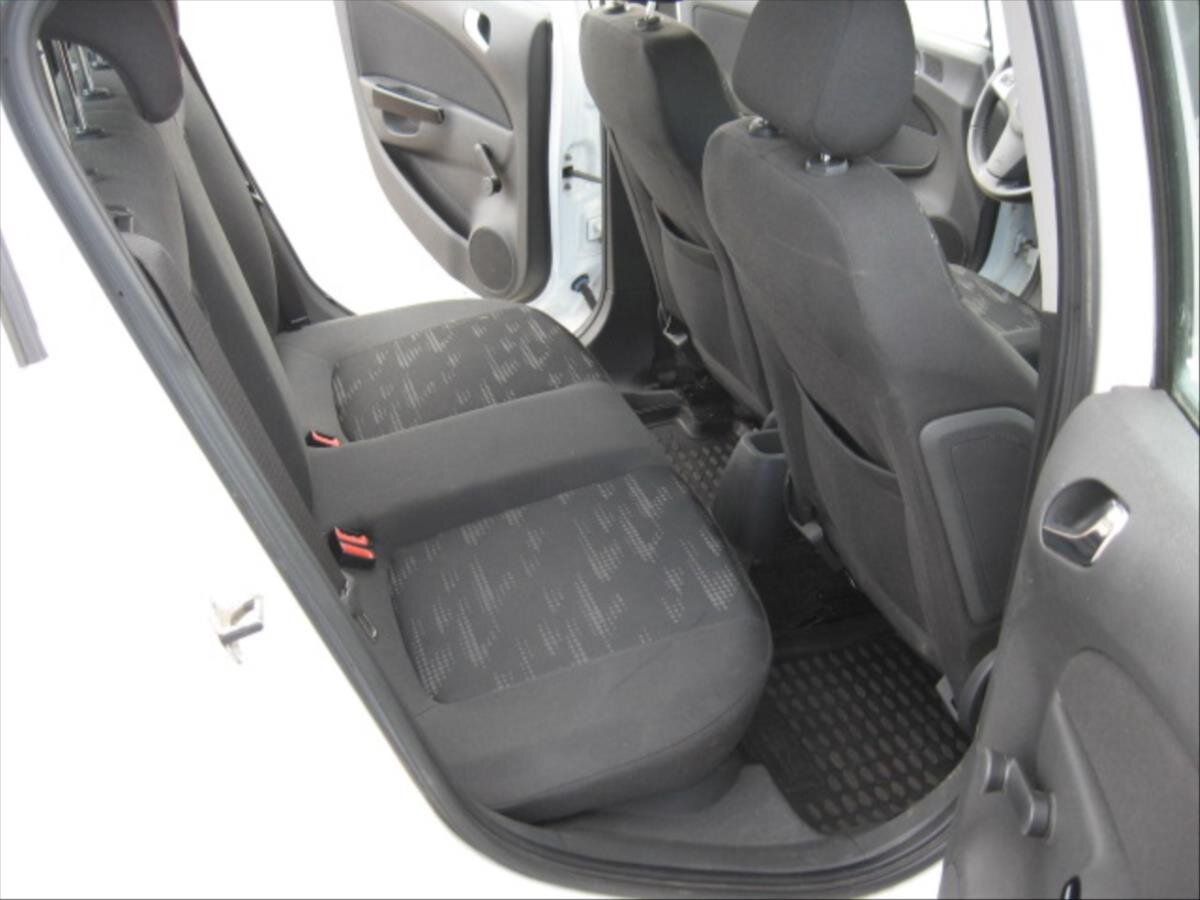 Opel Corsa Hatchback 1,4 l 74 kw