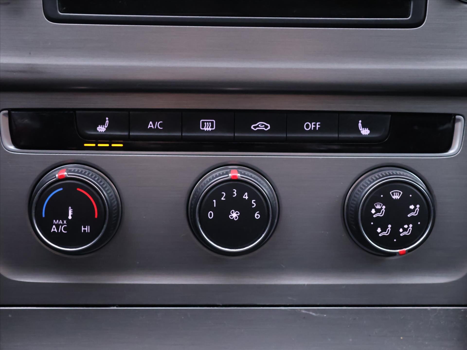 Volkswagen Golf Kombi 1,6 l 81 kw