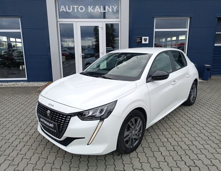 Peugeot 208 Hatchback 1,2 l 55 kw