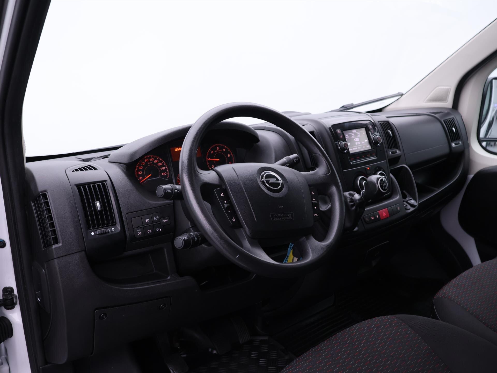 Opel Movano Ostatní 2,2 l 103 kw