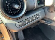 Toyota C-HR Hatchback 2,0 l 111 kw