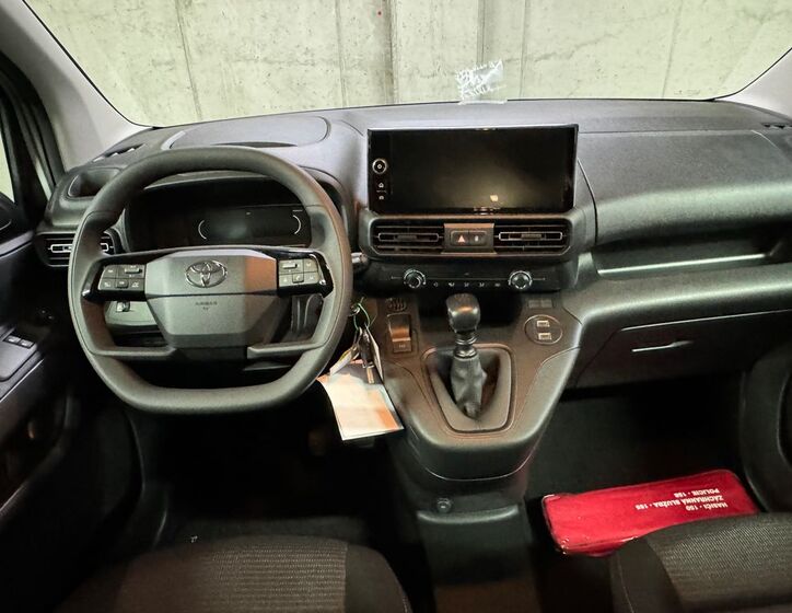 Toyota ProAce City Verso 14