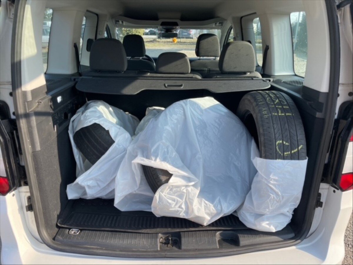 Volkswagen Caddy Kombi 2,0 l 75 kw