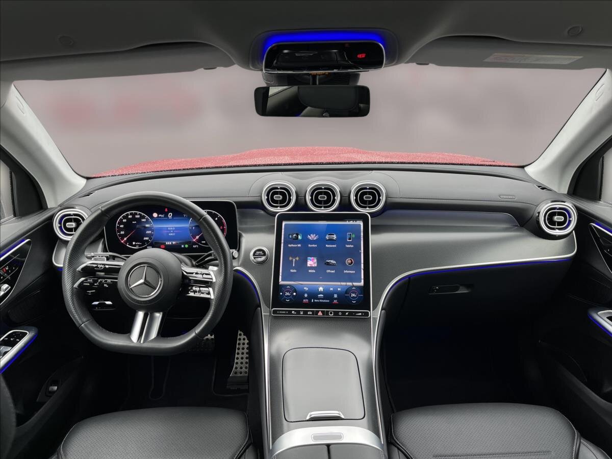 Mercedes-Benz GLC SUV 2,0 l 145 kw