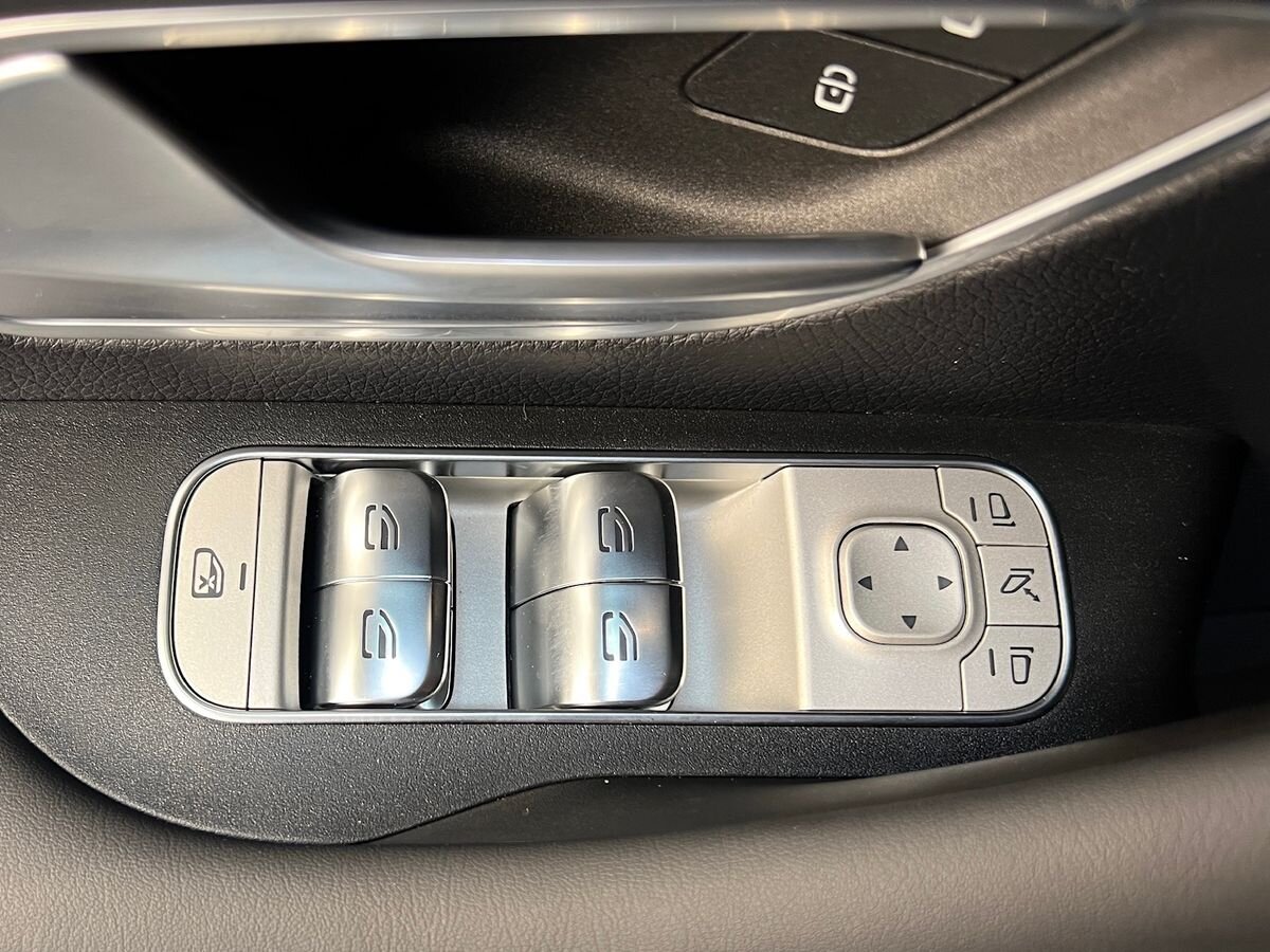 Mercedes-Benz GLE SUV 3,0 l 270 kw