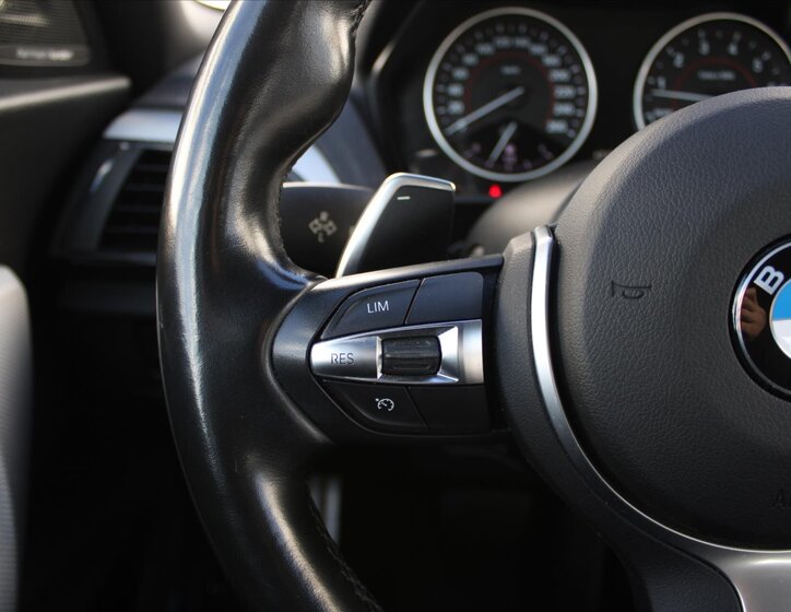 BMW Řada 2 Kupé 3,0 l 240 kw