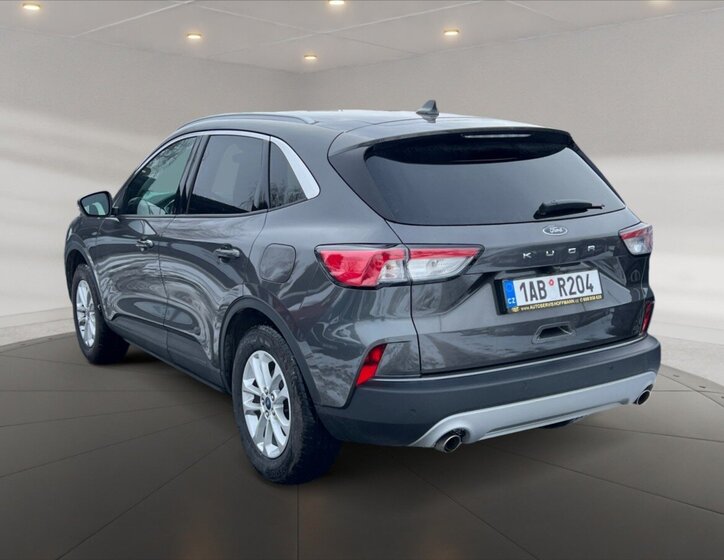 Ford Kuga SUV / Terénní 1,5 l 110 kw