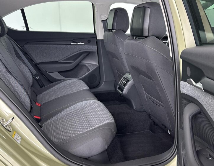 Škoda Superb Liftback 2,0 l 110 kw