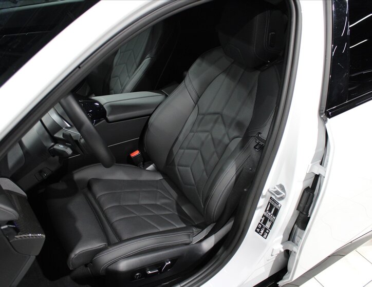 BMW Řada 5 Kombi 3,0 l 210 kw