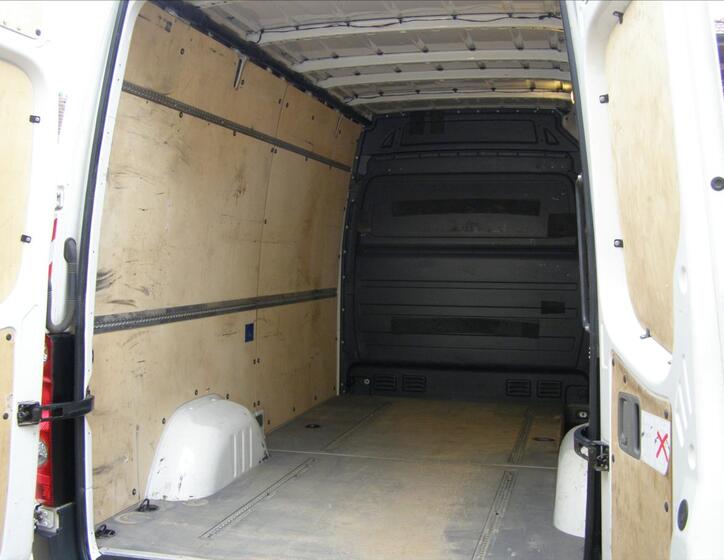 Volkswagen Crafter 25