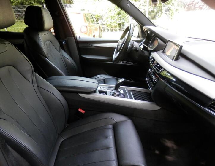 BMW X5 13