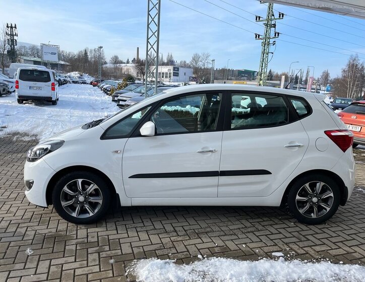 Hyundai ix20 MPV 1,6 l 92 kw