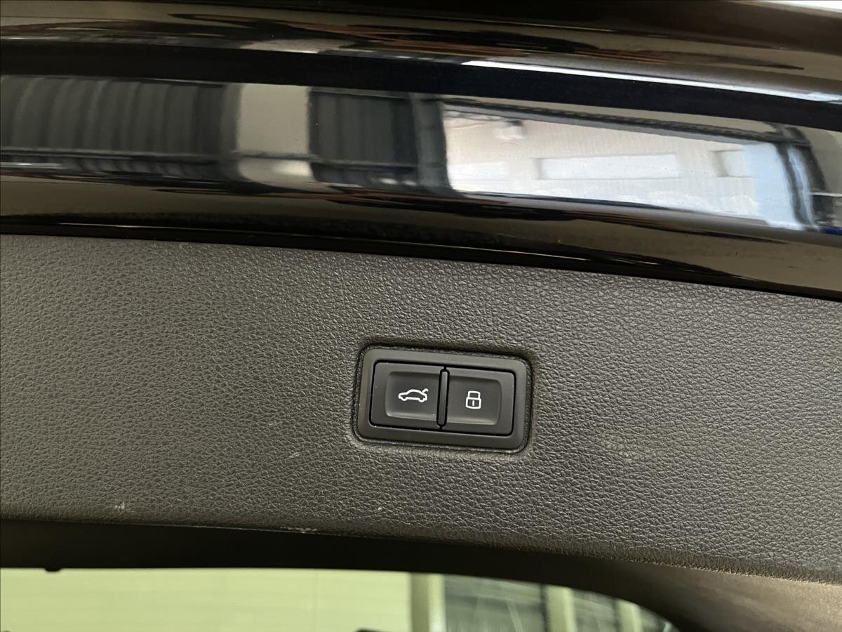Audi SQ7 SUV / Terénní 4,0 l 320 kw