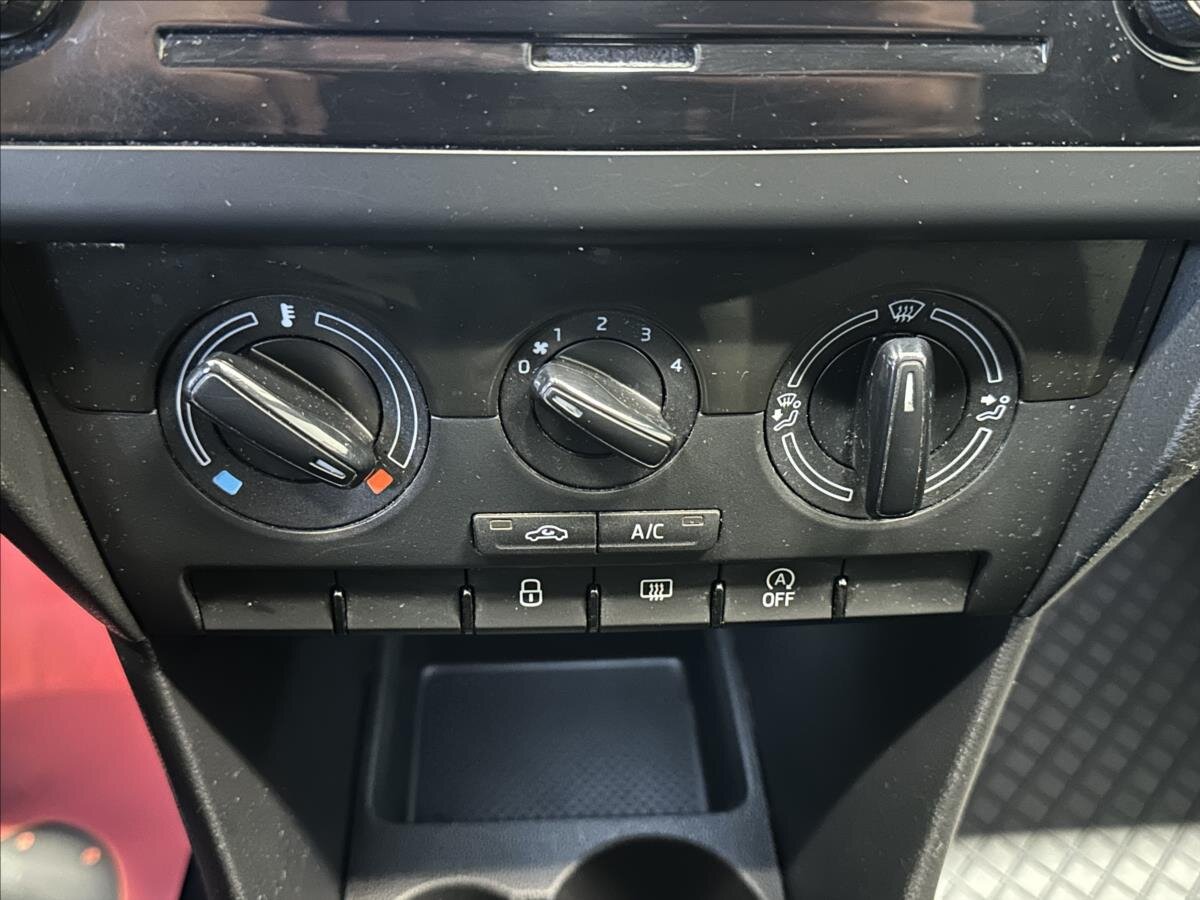 Škoda Rapid Hatchback 999,0 81 kw