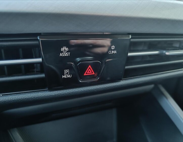 Volkswagen Golf Kombi 2,0 l 85 kw