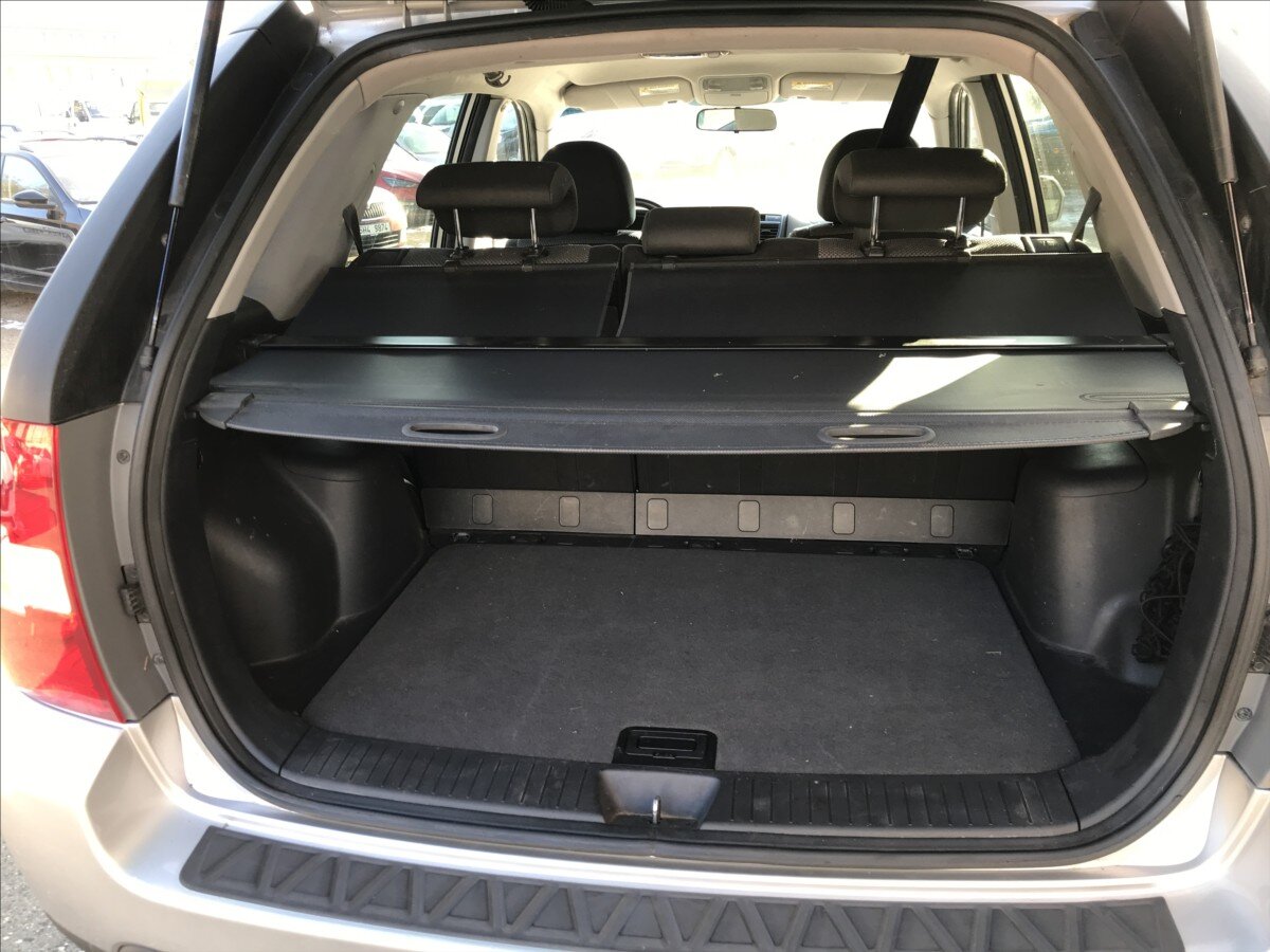 KIA Sportage SUV / Terénní 2,0 l 104 kw