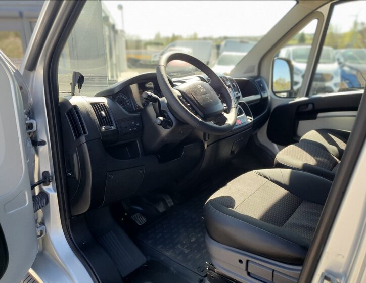 Peugeot Boxer Ostatní 3,0 l 130 kw