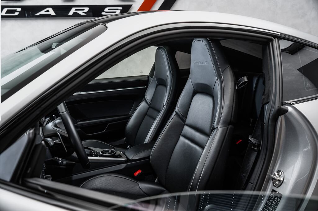 Porsche Ostatní Kupé 3,8 l 478 kw