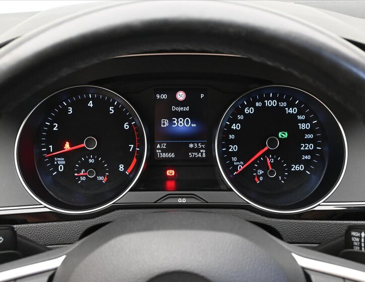 Volkswagen Passat 16