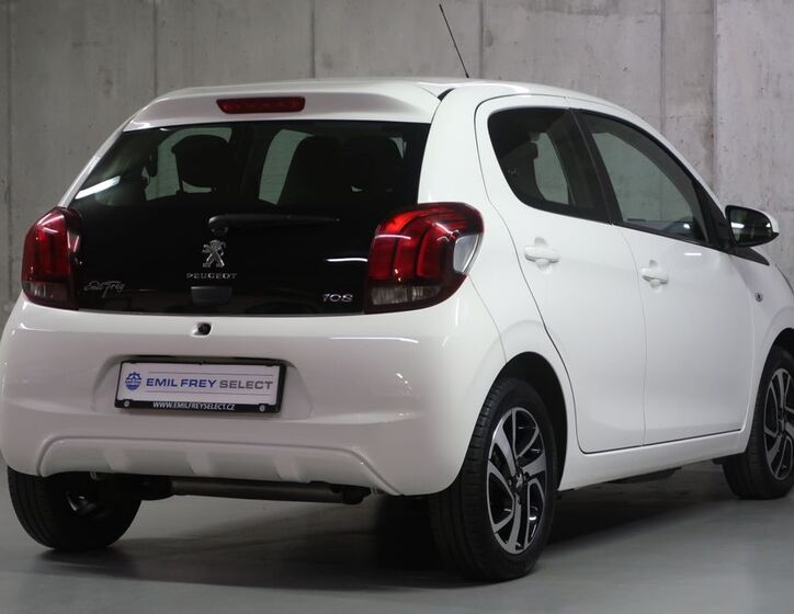 Peugeot 108 5