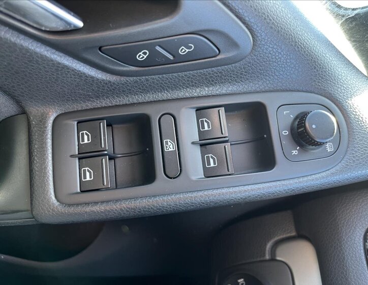 Volkswagen Golf Hatchback 2,0 l 81 kw