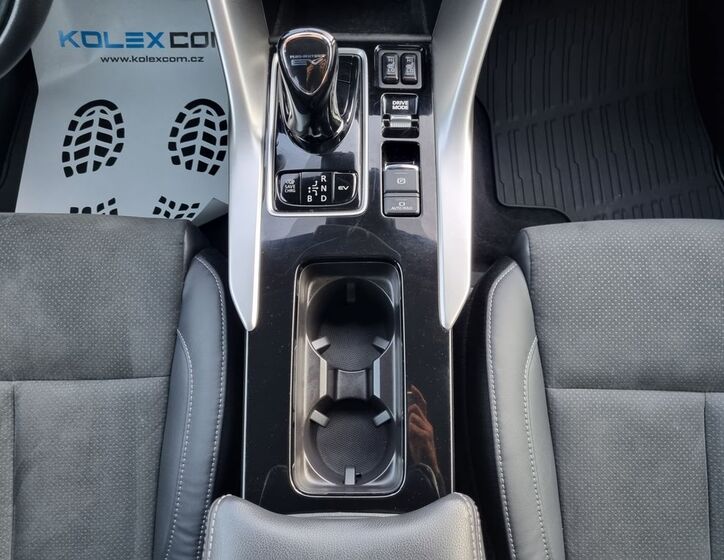 Mitsubishi Ostatní 17