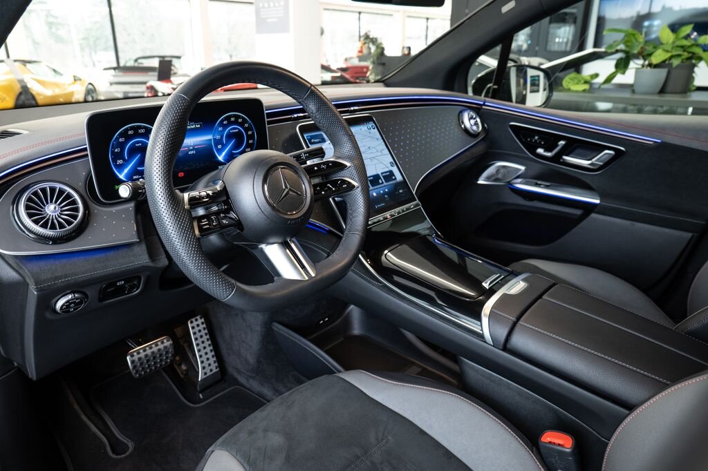 Mercedes-Benz EQE SUV 0,0 215 kw