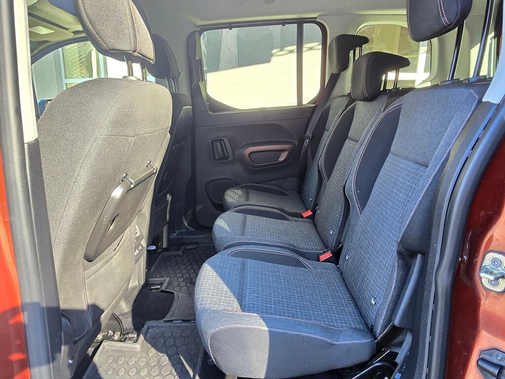 Peugeot Rifter VAN / Minibus 1,2 l 96 kw