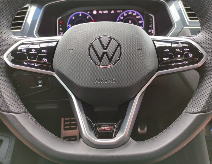 Volkswagen Tiguan 11