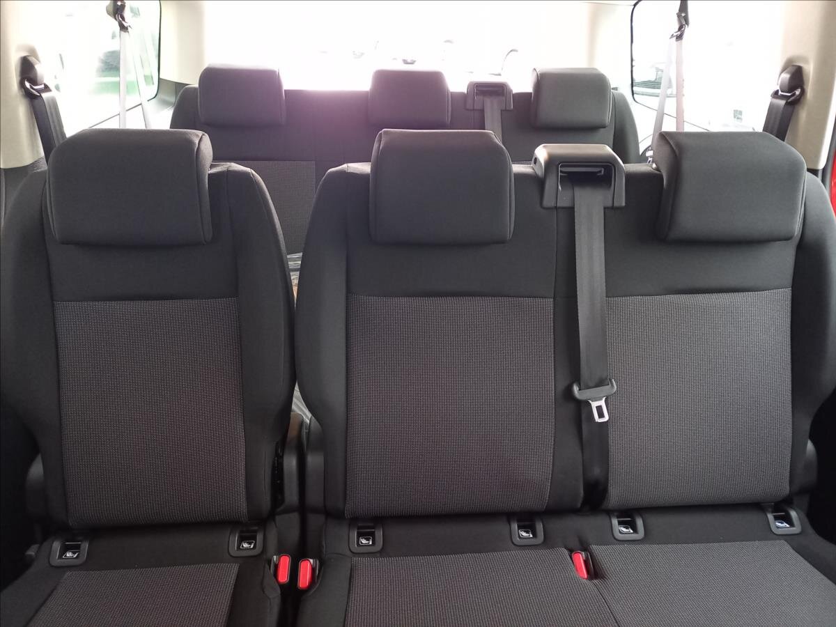 Toyota ProAce Verso MPV 2,0 l 103 kw