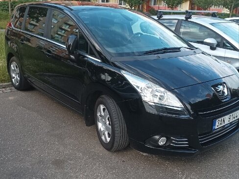 Peugeot 5008 SUV / Terénní 0,0 84 kw