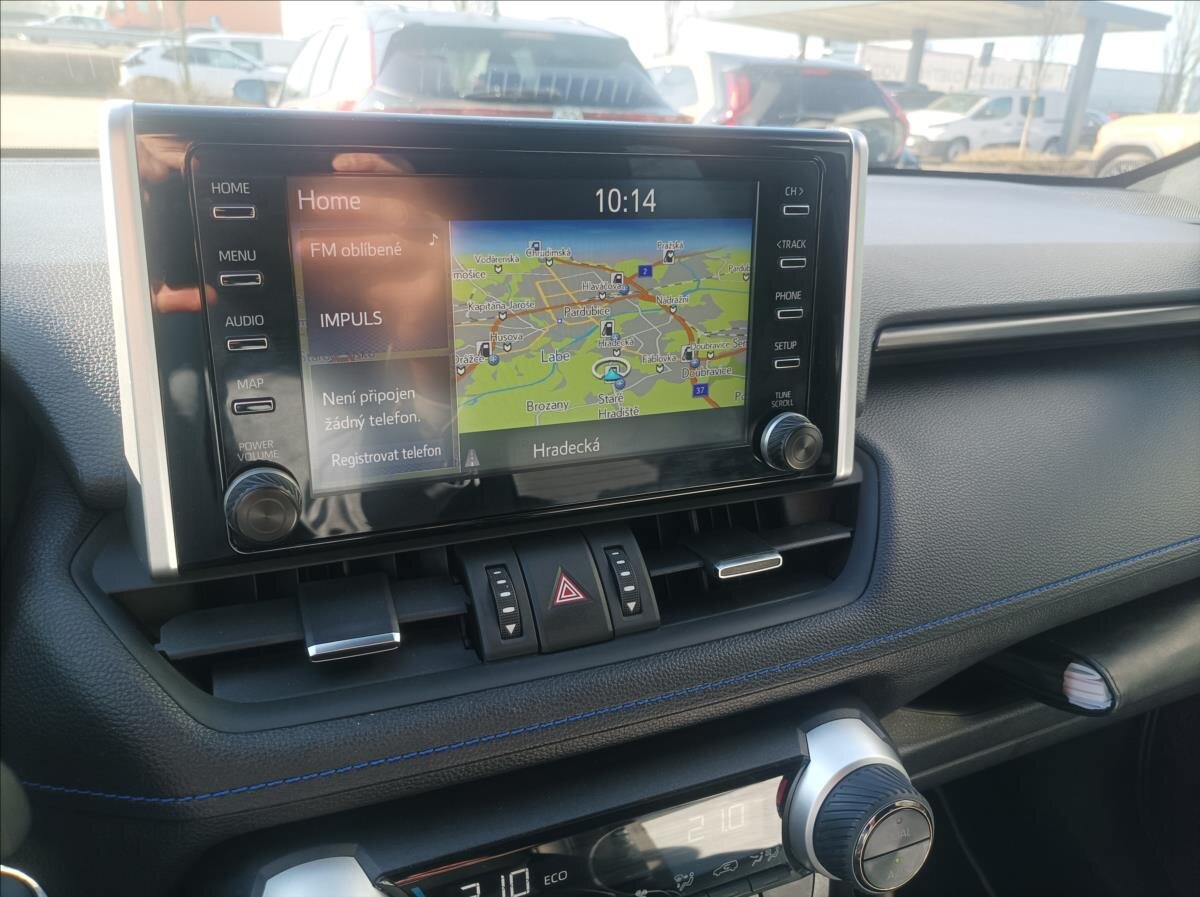 Toyota RAV4 SUV / Terénní 2,5 l 131 kw