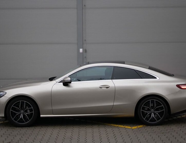 Mercedes-Benz Třídy E 10